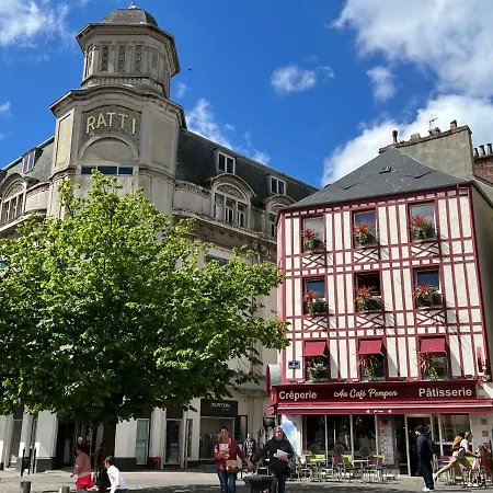 House Of Bichounette * Urville-Nacqueville